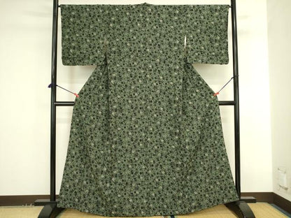 平和屋着物●上質な小紋　型染　枝梅　正絹　逸品　DABK2784op