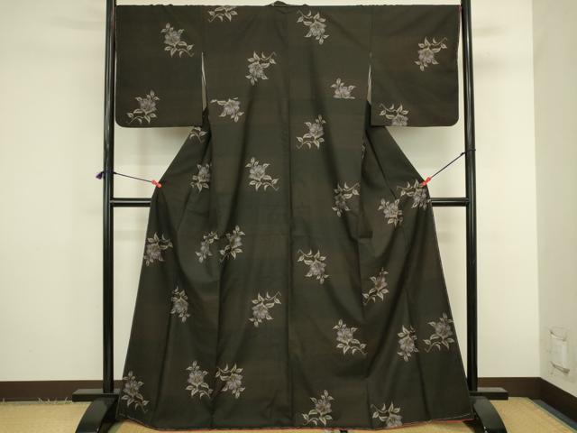 平和屋着物●本場大島紬　9マルキ　地空き　草花　正絹　逸品　未使用　DABK2822op