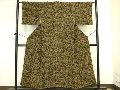 平和屋着物●宮内庁御用達　赤城右堂　小紋　流水花文　鬼しぼ縮緬　正絹　逸品　DABK2844op