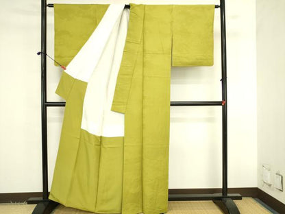 平和屋着物●上質な色無地　雲取吉祥地紋　鶸色　正絹　逸品　DABK2852op