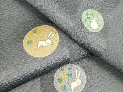 平和屋着物●上質な小紋　兎　うさぎ　間道　正絹　逸品　DABK2872op