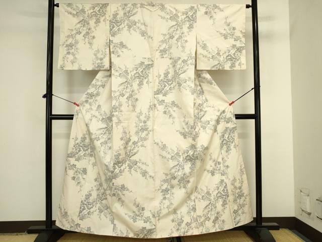 平和屋着物●本場大島紬　白大島　9マルキ　枝梅　正絹　逸品　DABK2881op