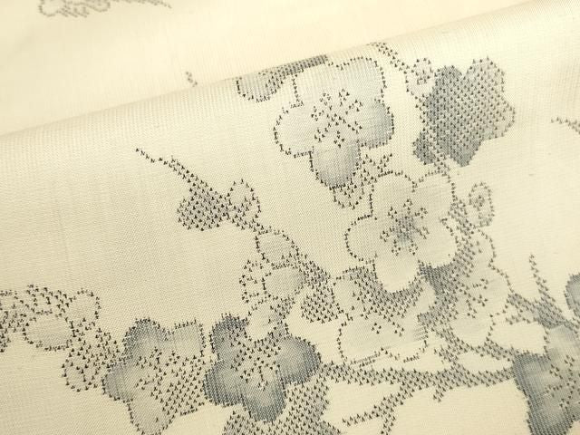 平和屋着物●本場大島紬　白大島　9マルキ　枝梅　正絹　逸品　DABK2881op