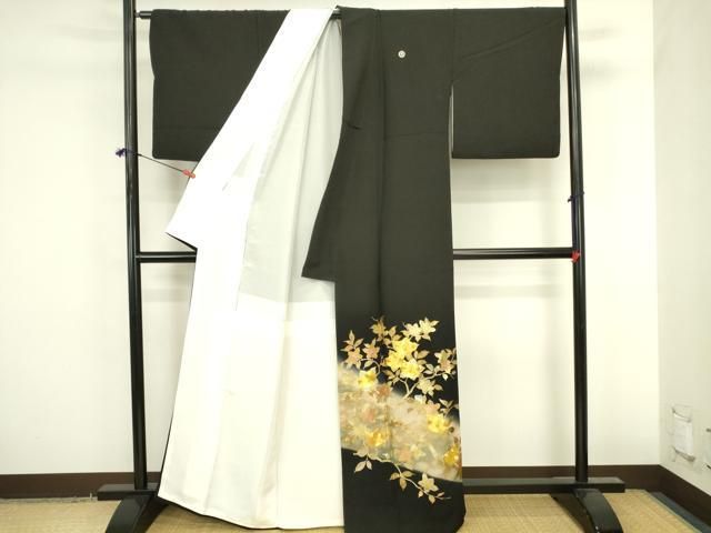 平和屋着物●豪華黒留袖　駒刺繍　橘　暈し染め　金彩　正絹　逸品　DABK2897op