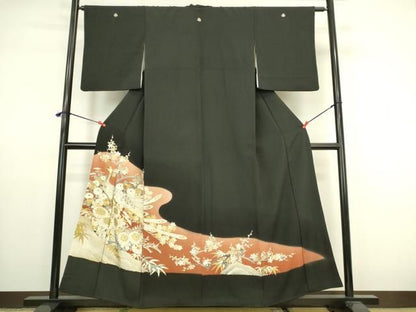 平和屋着物▼豪華黒留袖　刺繍　孔雀花文　暈し染め　金彩　正絹　逸品　DABK2900op