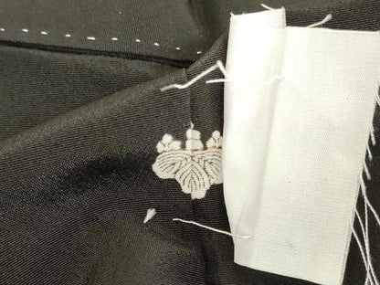 平和屋着物▼黒留袖　駒刺繍　亀甲花文　金彩　洗える着物　DABK2903op
