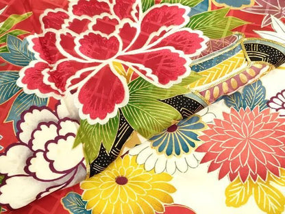 平和屋着物▼豪華振袖　駒刺繍　牡丹　花車文　金彩　正絹　逸品　DABK2917op
