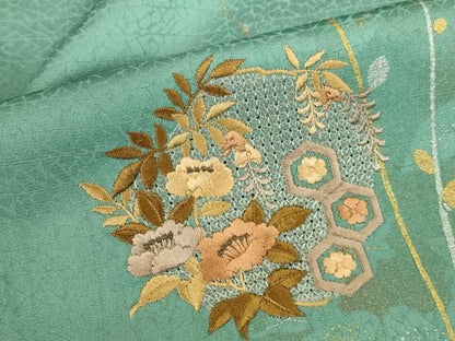 平和屋着物●中国三大刺繍　スワトウ刺繍　汕頭刺繍　訪問着　草花丸文　金彩　正絹　逸品　DABK2952op