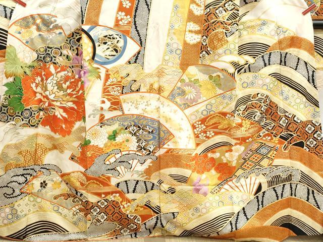平和屋着物■豪華振袖　駒刺繍　立波草花文　金彩　正絹　逸品　DABK3030qa