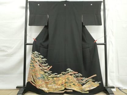 平和屋着物■豪華黒留袖　駒刺繍　渡橋風景文　松竹梅　金彩　正絹　逸品　DABK3032qa