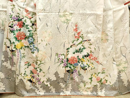 平和屋着物■豪華振袖　駒刺繍　草花文　金彩　正絹　逸品　DABK3161qa
