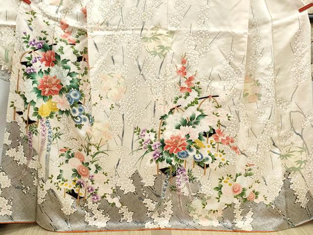 平和屋着物■豪華振袖　駒刺繍　草花文　金彩　正絹　逸品　DABK3161qa