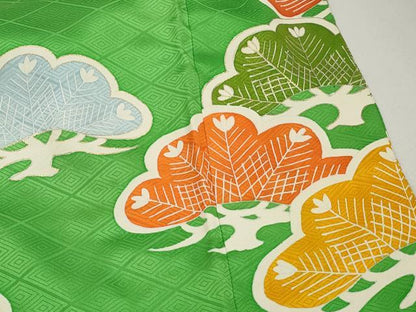 平和屋着物■豪華振袖　駒刺繍　枝松尽くし文　金彩　正絹　逸品　DABK3219qa