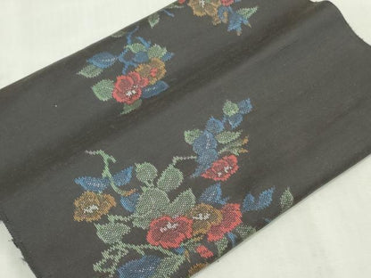 平和屋着物▼紬　反物　着尺　草花文　黒地　逸品　未使用　DABK3944zy