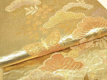平和屋着物▼六通柄袋帯　舞蝶花松文　金糸　正絹　逸品　DABK4509az