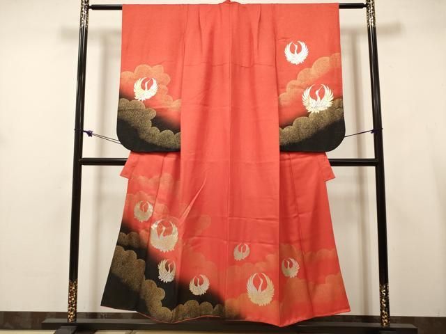 平和屋着物∵女の子　十三参り　子供　祝着　雲重ね飛鶴文　暈し染め　金銀糸　金通し地　逸品　DABK5153ea