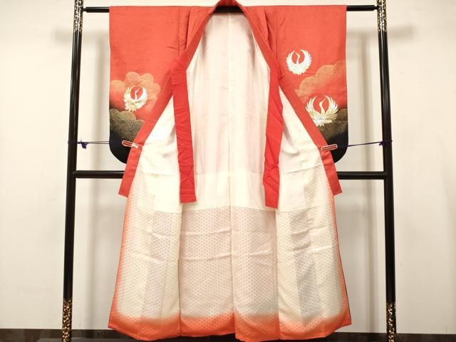 平和屋着物∵女の子　十三参り　子供　祝着　雲重ね飛鶴文　暈し染め　金銀糸　金通し地　逸品　DABK5153ea