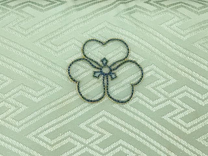 平和屋着物[]お宮参り　男の子　祝着　産着　初着　のしめ　刺繍　鷹　鷲　風景松文　暈し染め　金糸　洗える着物　DABK5190ea