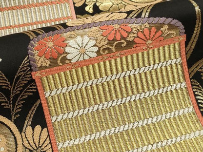 平和屋本店▼六通柄袋帯　秋草鎧文　黒地　本金箔　正絹　逸品　DABK5603sf
