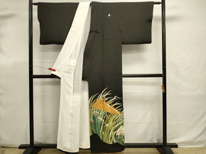 平和屋着物■豪華黒留袖　駒刺繍　檜扇草葉文　金彩　正絹　逸品　DABK5654sf