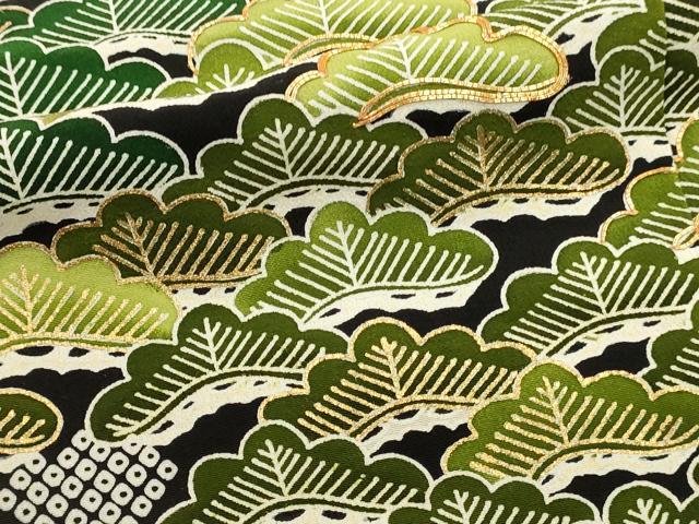 平和屋着物■豪華黒留袖　駒刺繍　松文　金彩　正絹　逸品　DABK5678sf