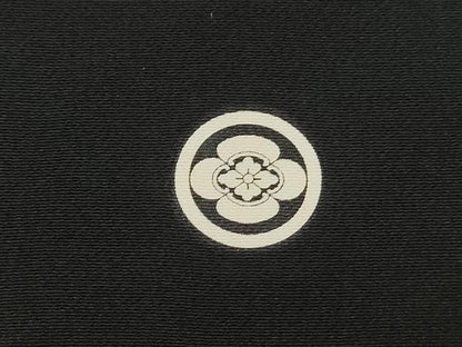 平和屋着物■豪華黒留袖　風景笹松文　鶴　金彩　正絹　逸品　DABK6004qa