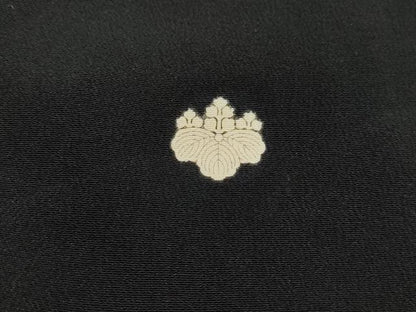 平和屋着物■豪華黒留袖　駒刺繍　風景花鳥文　金彩　正絹　逸品　DABK6102qa