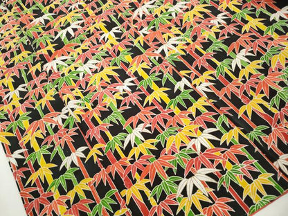 平和屋着物■上質な小紋　笹竹文　黒地　金彩　鬼しぼ縮緬　正絹　逸品　DABK6169qa