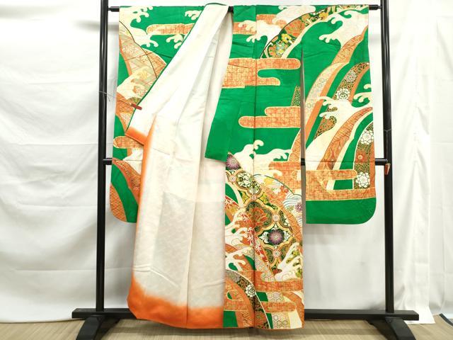 平和屋着物■豪華振袖　駒刺繍　立波舞蝶花文　金彩　正絹　逸品　DABK6188qa