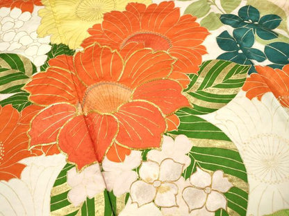 平和屋着物■豪華振袖　駒刺繍　枝花文　金彩　正絹　逸品　DABK6289qa