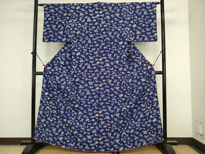 平和屋着物■上質な小紋　藍　型染め　舞蝶花文　正絹　逸品　DABK6645ya