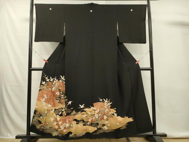 平和屋着物■豪華黒留袖　地紙御所車飛鶴花松文　金彩　正絹　逸品　DABK6710ya