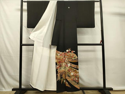 平和屋着物■豪華黒留袖　駒刺繍　扇面御所車花熨斗文　松竹梅　金彩　正絹　逸品　DABK6712ya