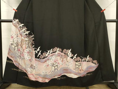 平和屋着物■豪華黒留袖　駒刺繍　御所車飛鶴花文　金彩　正絹　逸品　DABK6731ya