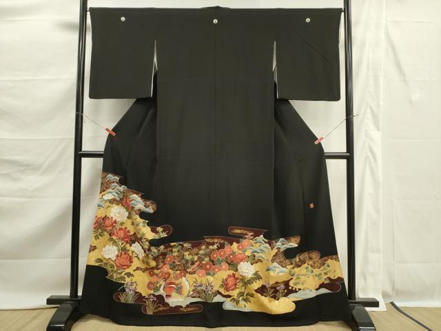 平和屋着物■豪華黒留袖　作家物　草花松文　鴛鴦　金彩　正絹　逸品　DABK6774ya