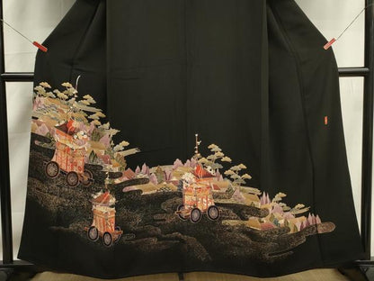 平和屋着物■豪華黒留袖　作家物　山車　風景松文　金彩　正絹　逸品　DABK6800ya