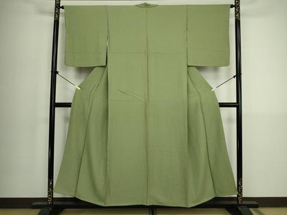 平和屋着物■上質な色無地　唐草地紋　松葉色　正絹　逸品　DABK6863ya