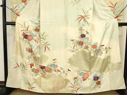 平和屋着物■豪華振袖　刺繍　草花文　金彩　正絹　逸品　DABK6987ya