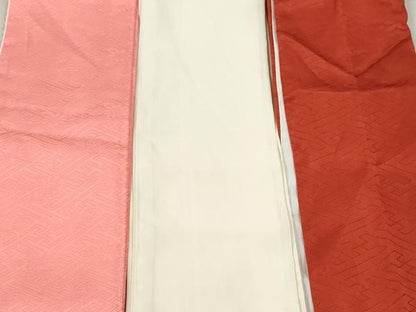 平和屋着物▼和装小物　重ね衿・伊達衿　まとめて20点　紗綾形　麻の葉文様　舞桜　市松　草花文　金糸　未使用品あり　逸品　DABK7106xg