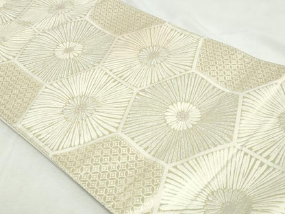 平和屋着物◎六通柄袋帯　唐織　亀甲松葉文　金銀糸　正絹　逸品　DABK8523cm