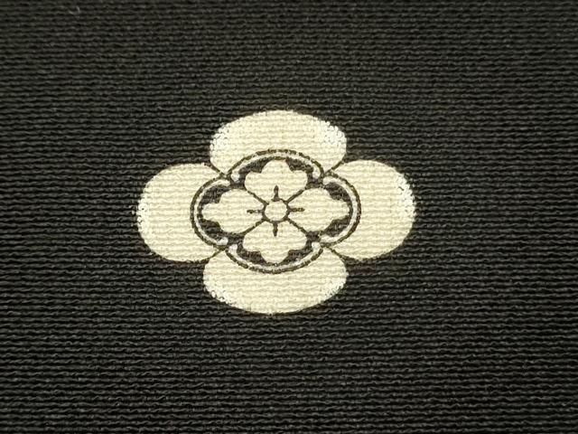 平和屋着物■豪華黒留袖　作家物　鬘帯文箱花鳥文　正倉院　金彩　正絹　逸品　DABL0075qp