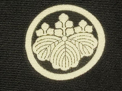 平和屋着物■豪華黒留袖　作家物　駒刺繍　扇面鳳凰花文　暈し染め　金彩　正絹　逸品　DABL0547ya