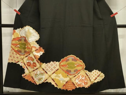 平和屋着物■豪華黒留袖　駒刺繍　双鶴菱花文　金彩　正絹　逸品　DABL0690ya