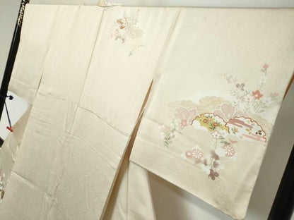 平和屋着物●訪問着　駒刺繍　吉澤友禅　雪輪草花文　金彩　鈴乃屋扱い　反端付き　正絹　逸品　DABL1008ud