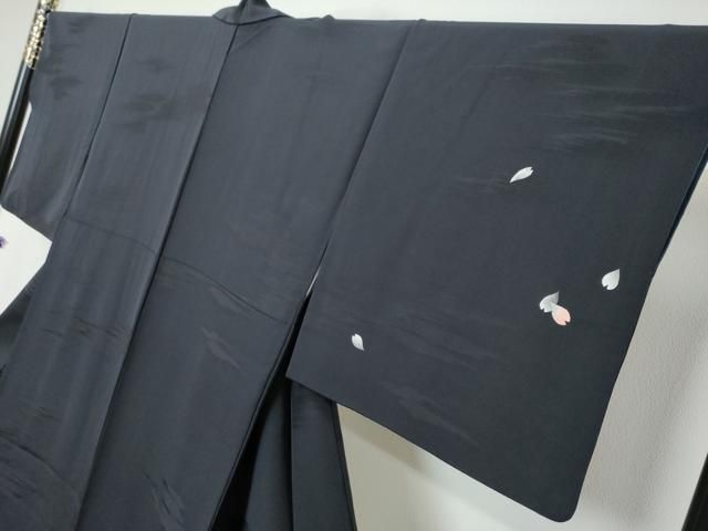 平和屋着物●訪問着　駒刺繍　舞桜文　黒地　銀糸　正絹　逸品　DABL1014ud