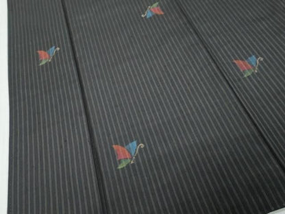 平和屋着物●上質な紬　舞蝶文　ロング丈　正絹　逸品　DABL1031ud