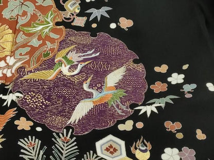 平和屋着物●豪華黒留袖　駒刺繍　宝尽くし飛鶴花文　金彩　正絹　逸品　DABL1047ud