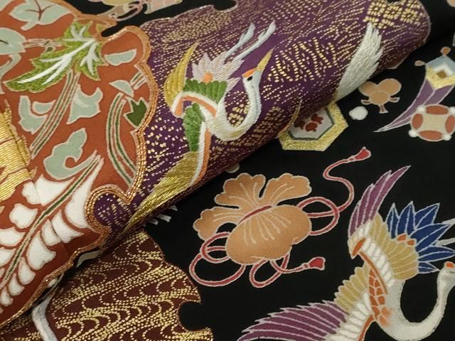 平和屋着物●豪華黒留袖　駒刺繍　宝尽くし飛鶴花文　金彩　正絹　逸品　DABL1047ud