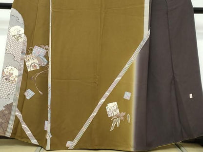 平和屋着物●訪問着　作家物　駒刺繍　糸車花蝶文　源氏香　暈し染め　金彩　正絹　逸品　DABL1050ud