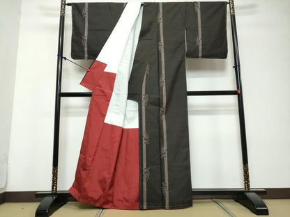 平和屋着物●本場大島紬　9マルキ　草花間道　正絹　逸品　未使用　DABL1052ud
